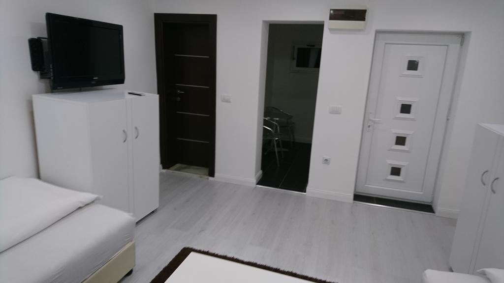 نوفي بازار Lepi Apartments المظهر الخارجي الصورة